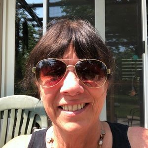 Meet your Posher, Cindy